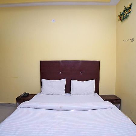 Hotel O Rama Palace Морадабад Екстер'єр фото